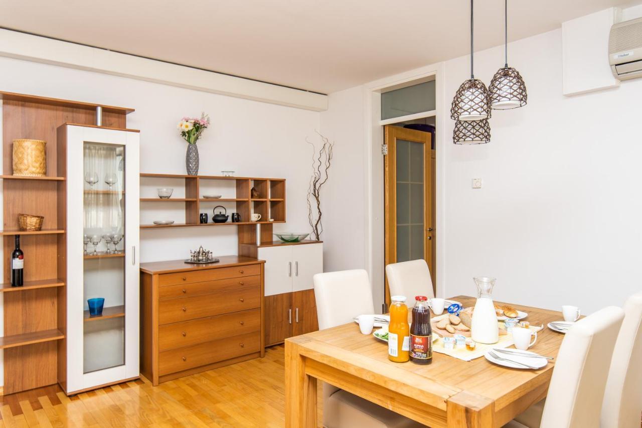 Modern 2Bdr Apartment In The Center- Free Parking SJJ Exteriör bild